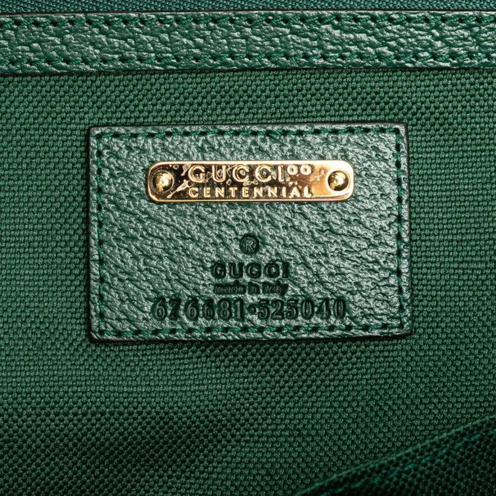 Gucci delivery duty